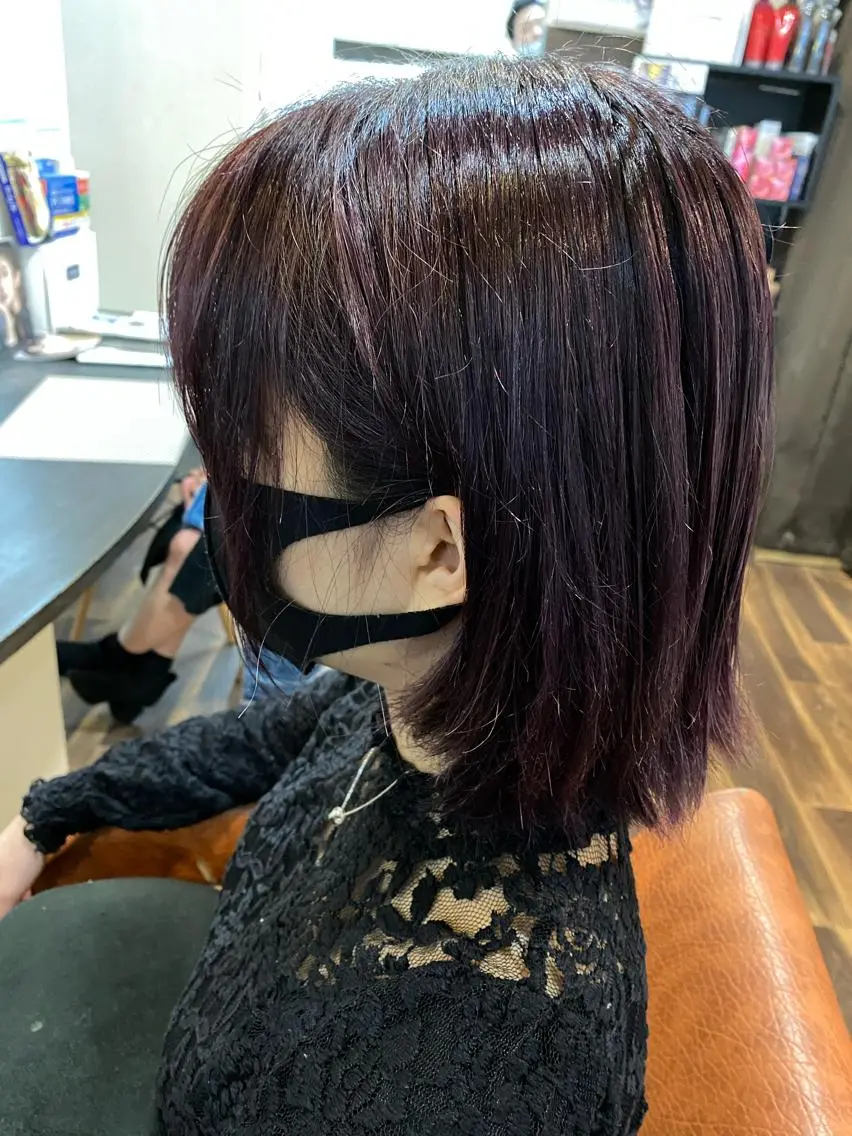 ショート カラー ブリーチ 堀 広夢のヘアスタイル