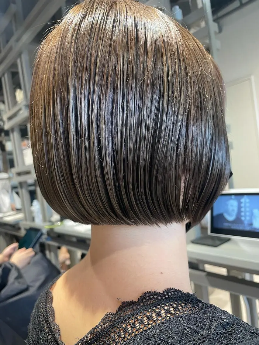 ショート カラー ボブ ブリーチ👩‍🦳/ ‪✂︎MANAMIのヘアスタイル