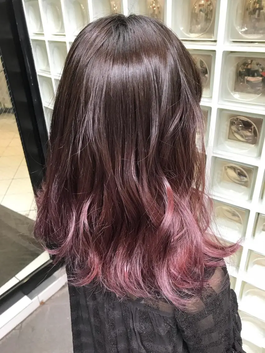ミディアム 神山 昌子のヘアスタイル