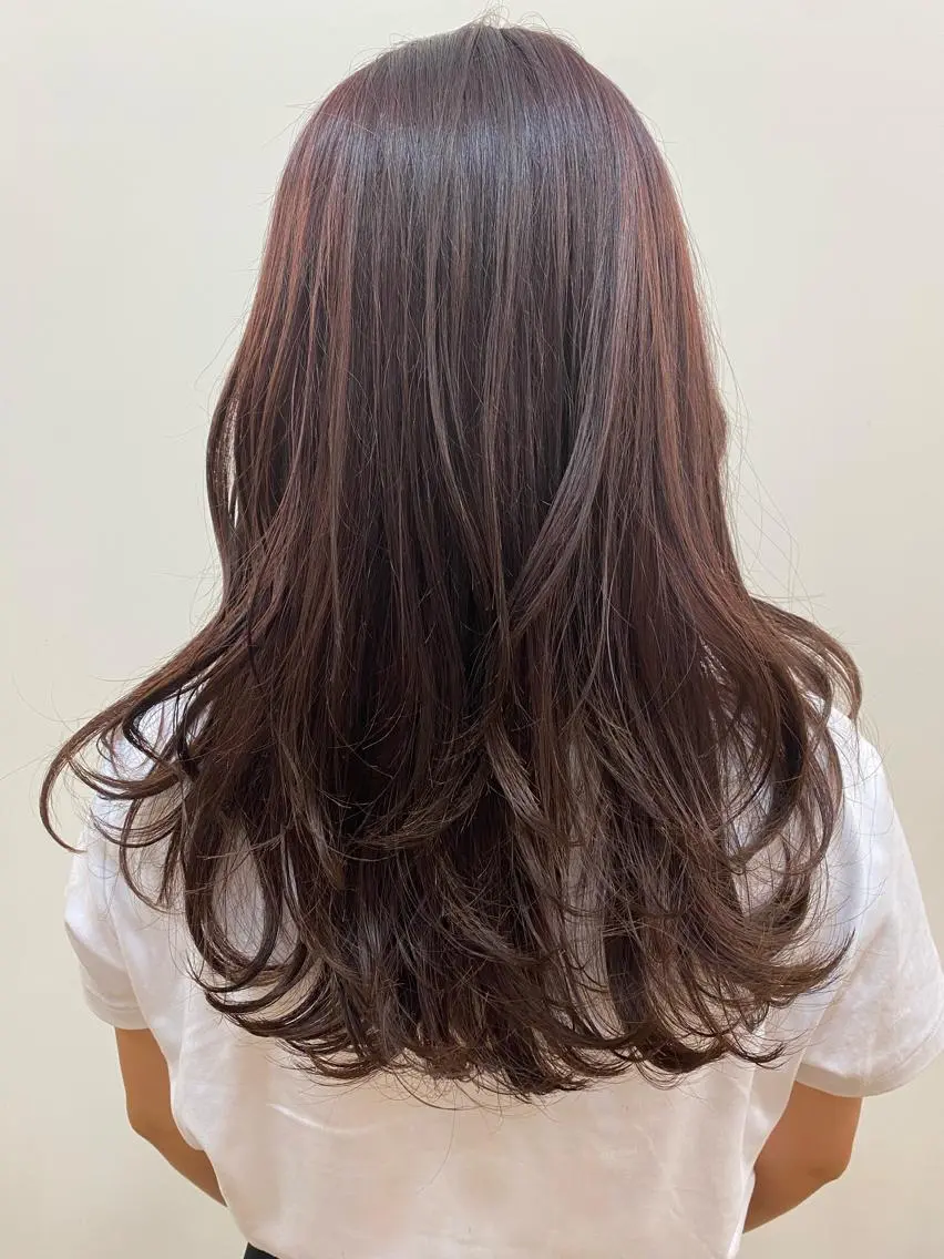 ロング レイヤーカット ロング Sea by LUVISM アヤノのヘアスタイル