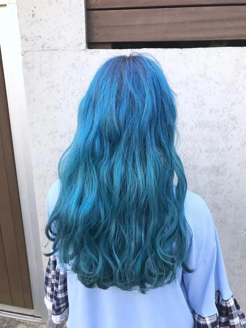 ロング カラー ブリーチ 色落ちまでキレイに！ ！女性サロンのヘアスタイル