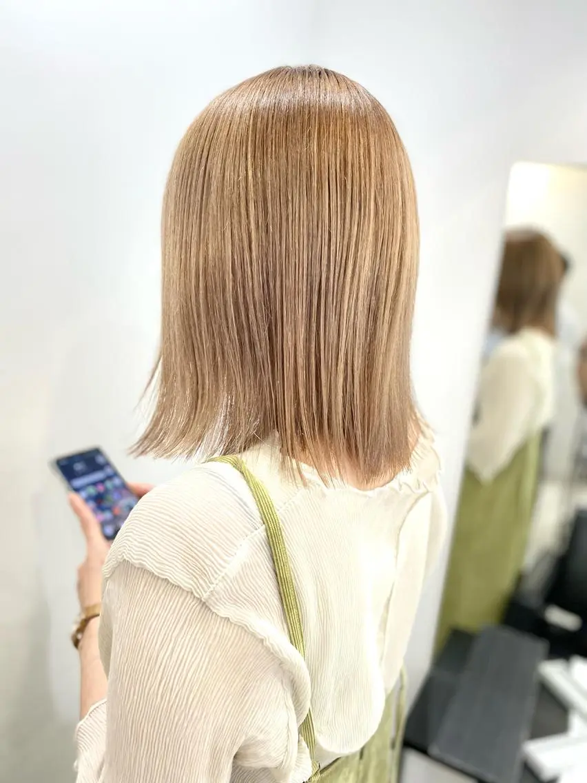 ミディアム カラー バレイヤージュ ベージュカラー ブリーチ ケアブリーチ 透明感カラー カット ヘアカラー トリートメント opus 店長大和 レイヤー/赤み消しのヘアスタイル
