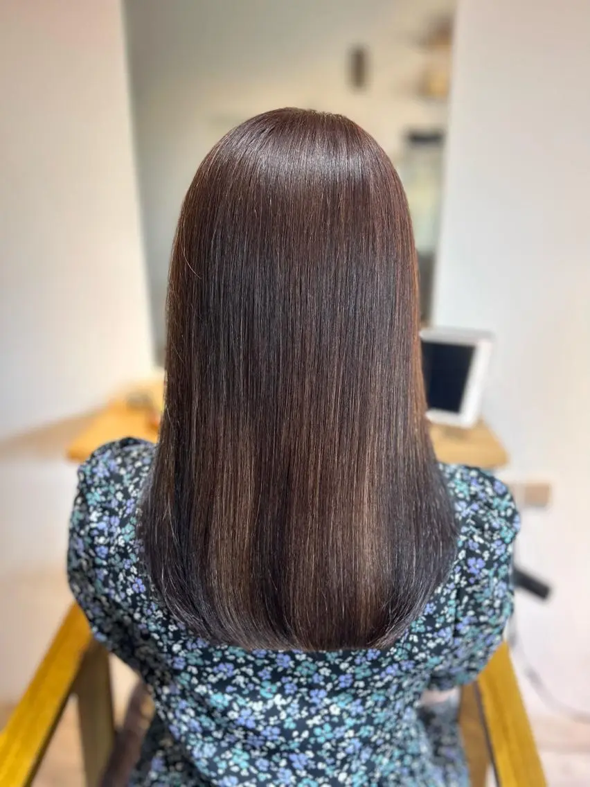 セミロング カラー ブラウンカラー ピンクカラー ピンクブラウン トリートメント SASAKI NOAのヘアスタイル