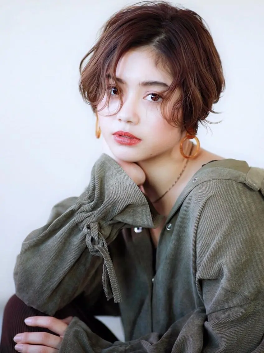 ショート カラー パーマ ヘアアレンジ メンズ キッズ ネイル マツエク・マツパ ハンサムショート ブラウンカラー ナチュラルブラウン カラーマツエク ナチュラル カット ヘアカラー 🌈デザインヘア職人 Kaede🌈のヘアスタイル