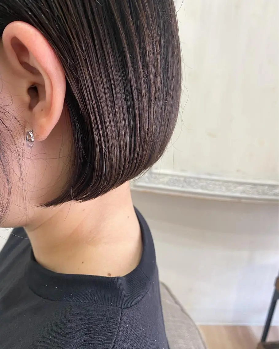 ショート ボブ 東田 恋のヘアスタイル