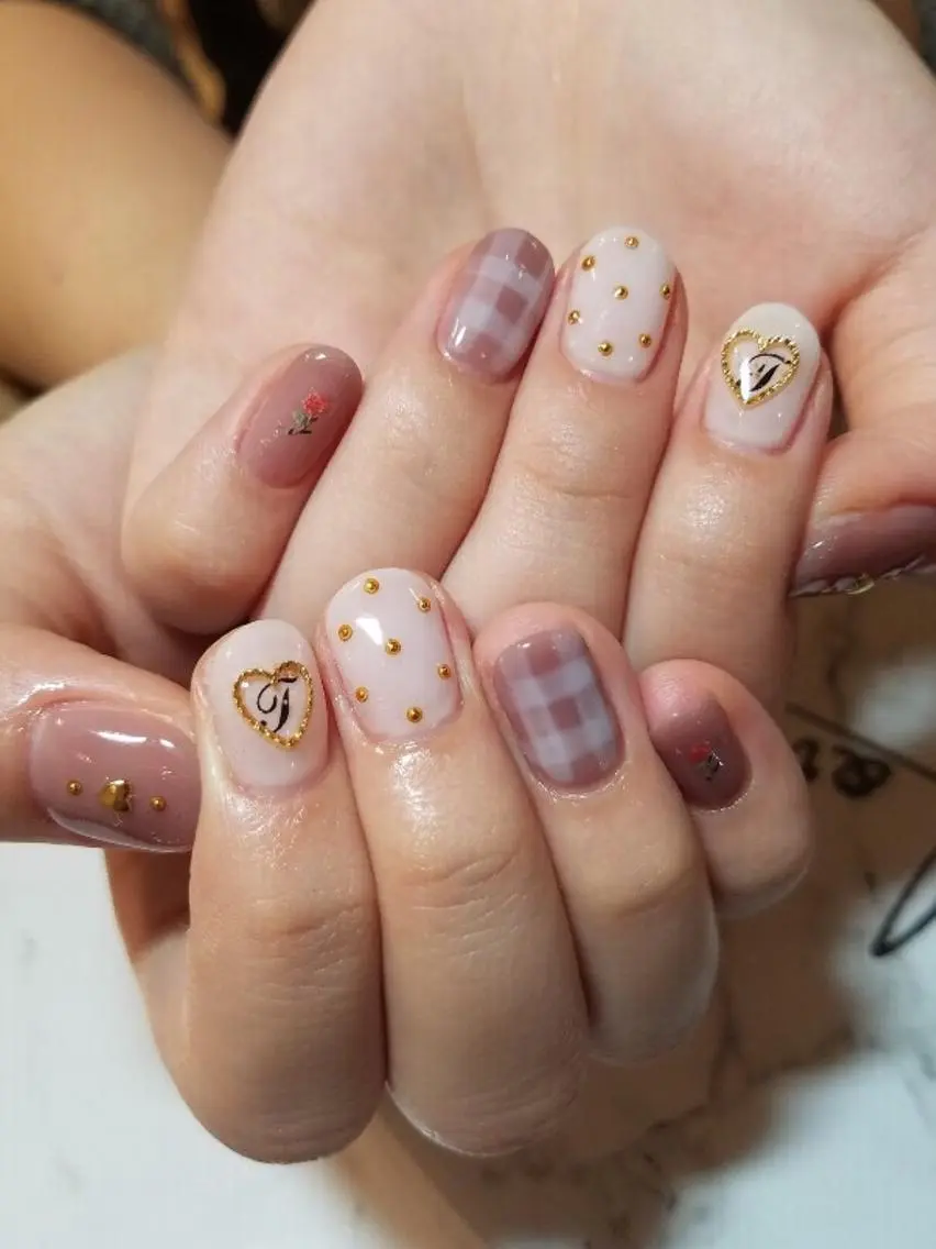 ネイル 持ち込み ハンドネイル LOVE NAIL 💕Sonoのネイルデザイン