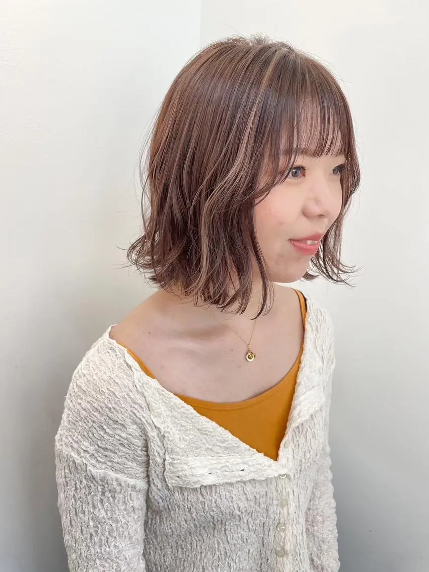 ミディアム カラー パーマ うる艶/ハイトーン 🎀hina🎀のヘアスタイル