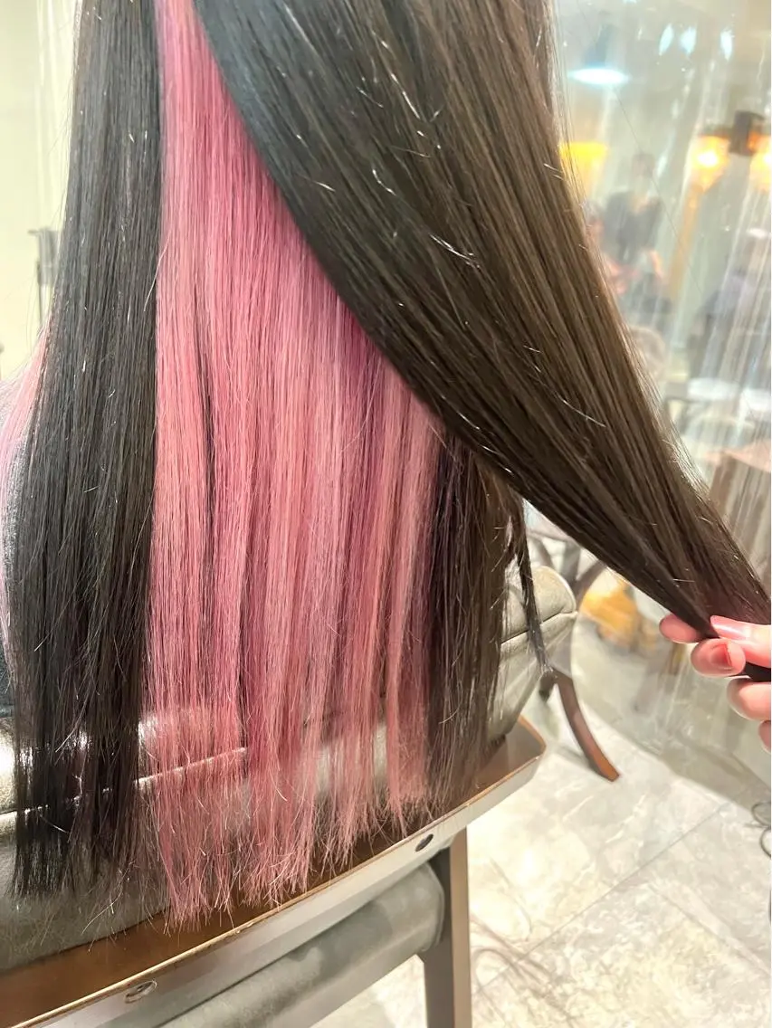 ロング カラー ヘアアレンジ ネイル ヘアカラー トリートメント ヘッドスパ ヘアセット 🌈インナーカラー ‘ショウマ’🌈のヘアスタイル