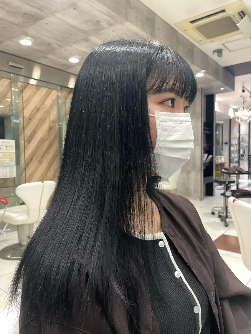 ロング ハイトーンカラー✨️ 艶カラー特化Amiのヘアスタイル