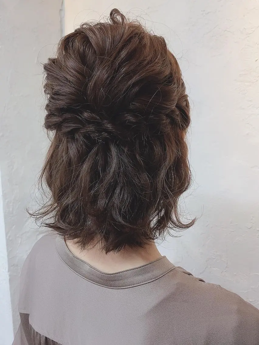 ショート ヘアアレンジ ハーフアップ ボブ 🌼yuna🌼 pagesのヘアスタイル