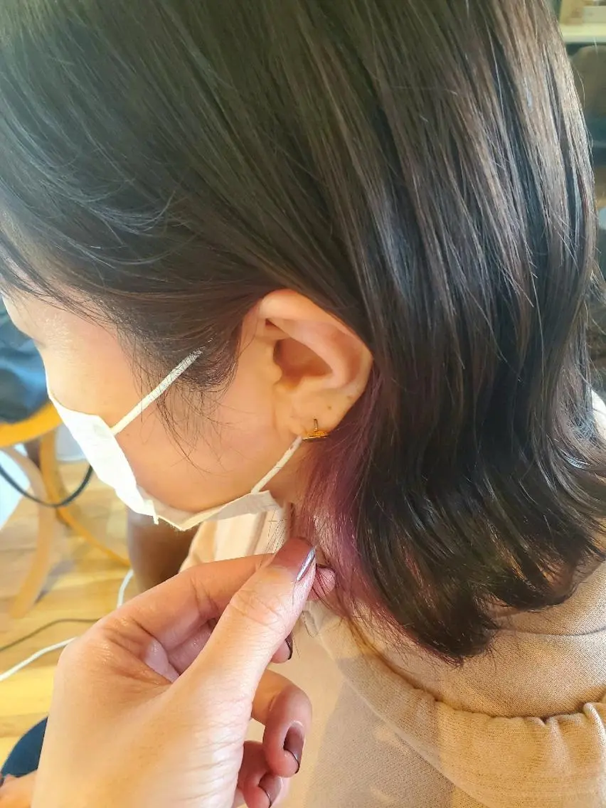 ミディアム カラー アッシュ イヤリングカラー ラベンダーカラー ラベンダーアッシュ ピンクカラー ヘアカラー 北九州美容室 🕊️わかな✂︎のヘアスタイル