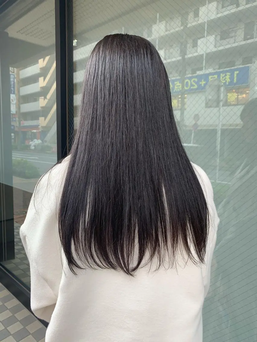 ロング サプリームヘア 飯田みち瑠のヘアスタイル