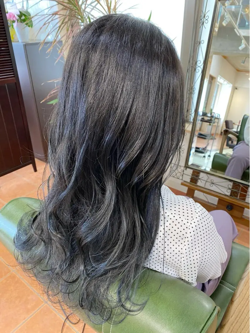 ロング カラー ヘアカラー トリートメント 石井 佑樹のヘアスタイル