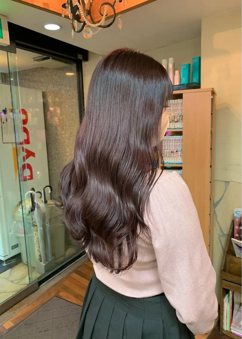 セミロング カラー ベージュカラー ラベンダーカラー ラベンダーベージュ カット ヘアカラー トリートメント 矢野 晃平のヘアスタイル
