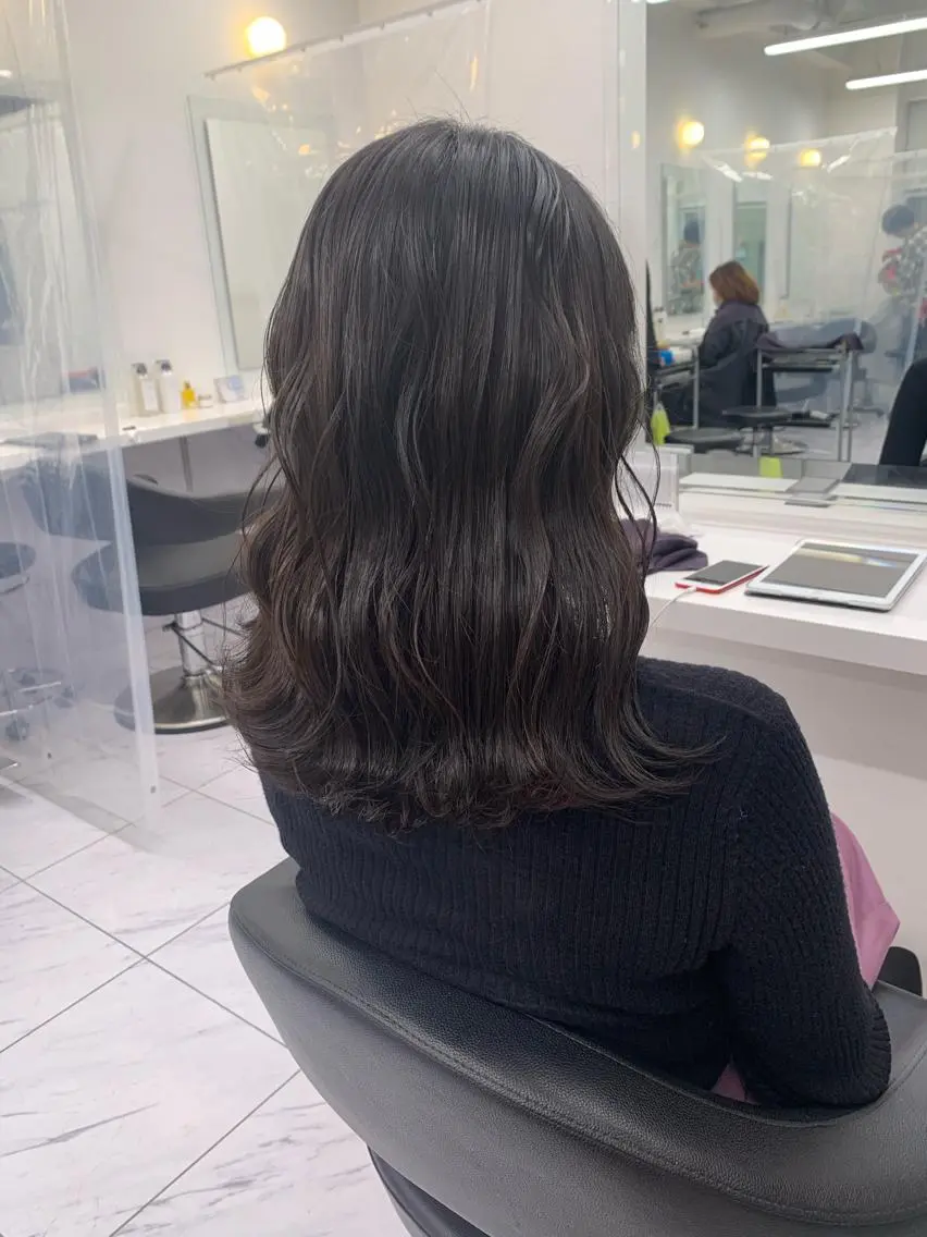 ミディアム 【美容室が苦手な方 専問美容室】MIHOのヘアスタイル