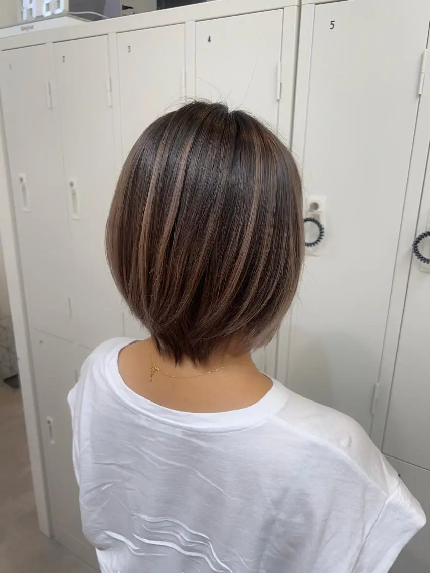 ショート カラー collet矢島/ ブリーチ/ハイトーンのヘアスタイル