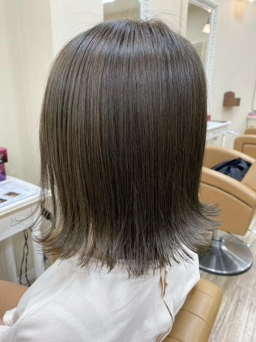カラー SALOWIN栄 高須大貴のヘアスタイル