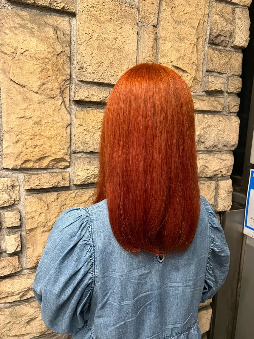 ロング カラー ブリーチ オレンジ miku 三ノ輪のヘアスタイル