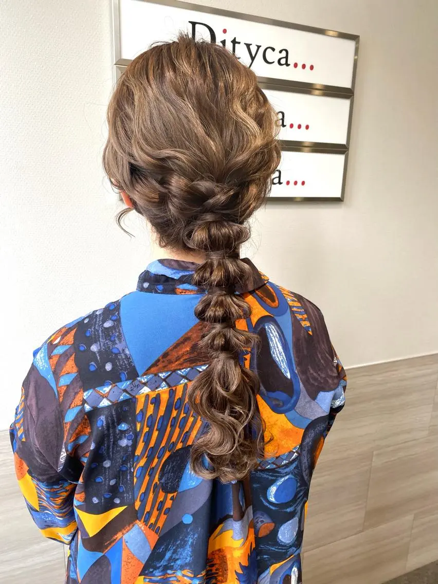 ロング ヘアアレンジ 喜多良 綾花のマツエク・マツパデザイン
