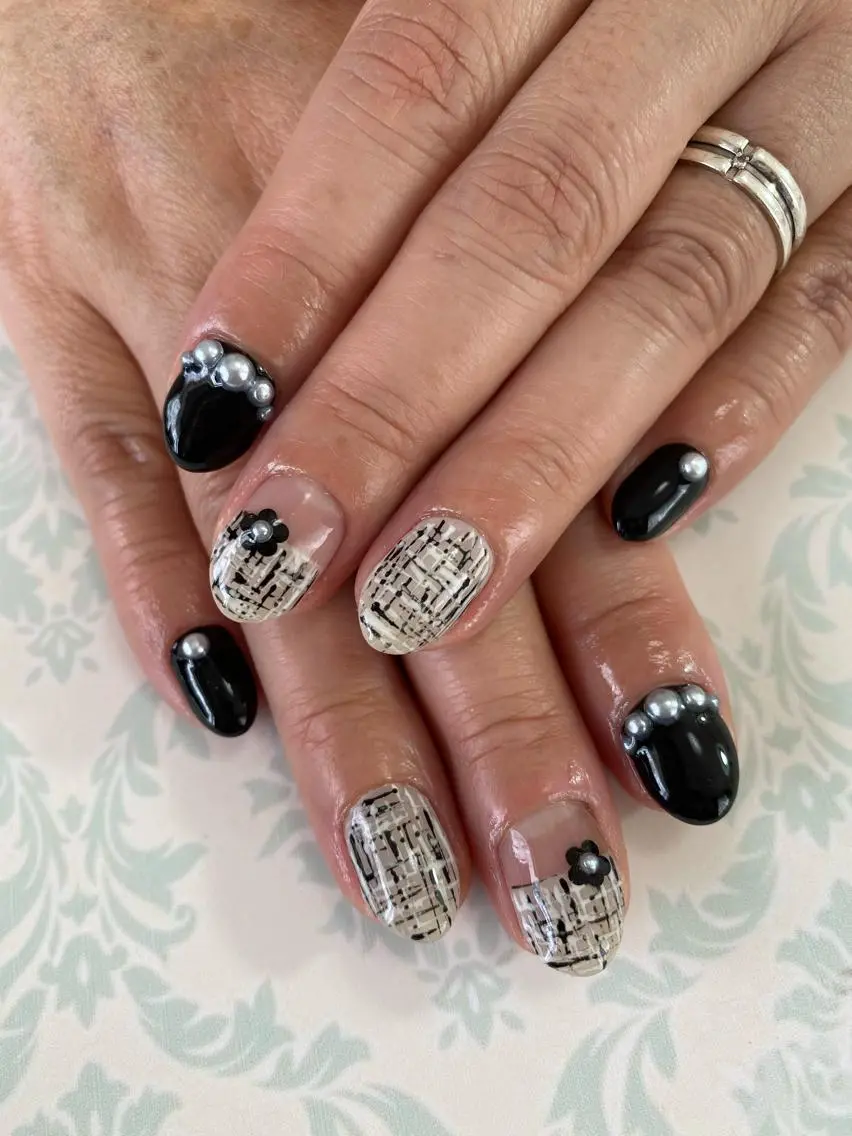 ネイル ハンドネイル NAIL Nutsのネイルデザイン