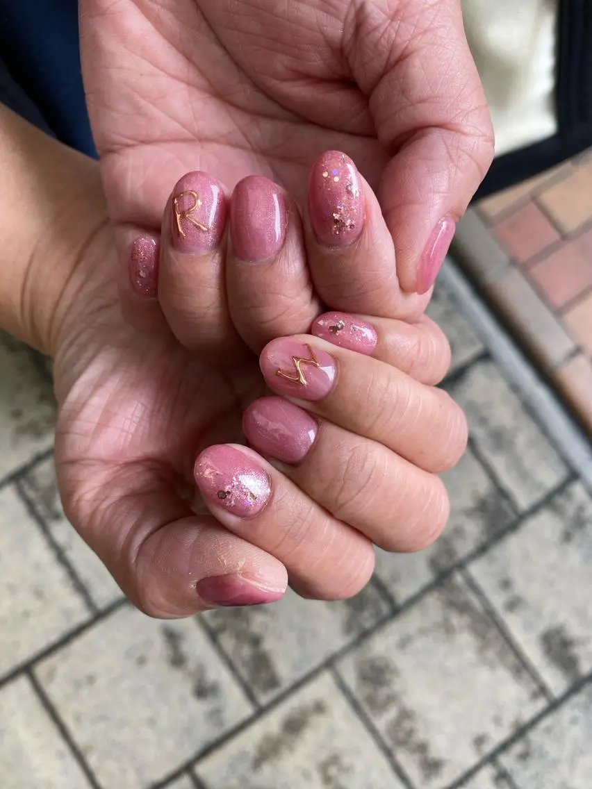 ネイル ラメ(グリッター) ピンク ハンドネイル フットネイル nailsalon ∞ ﾐｶﾅﾙ ∞のネイルデザイン