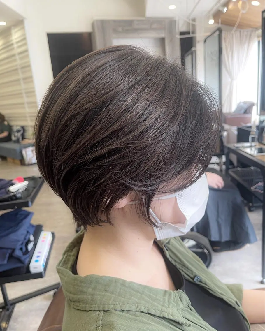 ショート カラー ショートボブ グレージュ ハイライトカラー ボブ ハイライト OAK溝の口 𖠋SHINYAのヘアスタイル