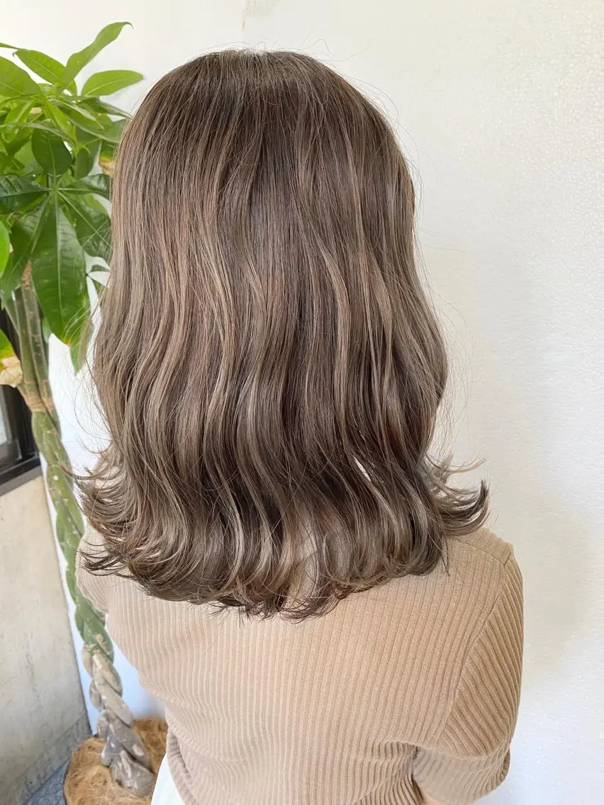 ミディアム カラー ヘアカラー トリートメント ⭕️ダメージレス特化 髪質改善🥇丸山憲人のヘアスタイル
