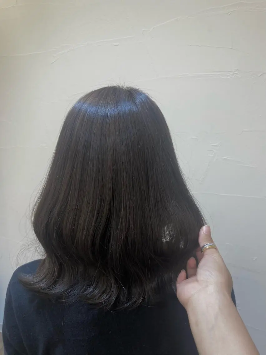 カラー ブリーチ 横山 カミールのヘアスタイル