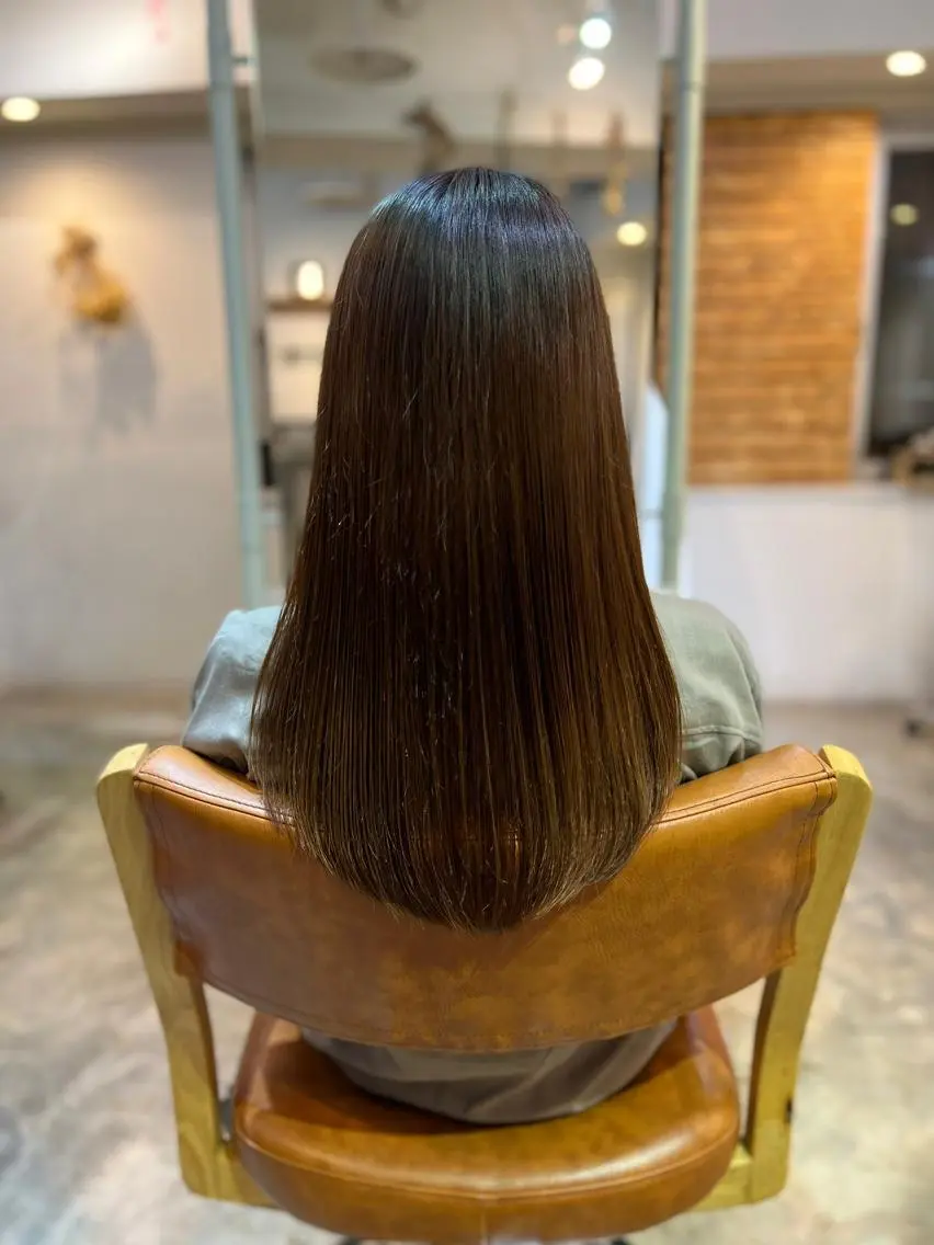 ロング カラー ブリーチ ケアブリーチ ダブルカラー イヤリングカラー ハイライトカラー カット ヘアカラー トリートメント newi hauoli札幌駅前のヘアスタイル