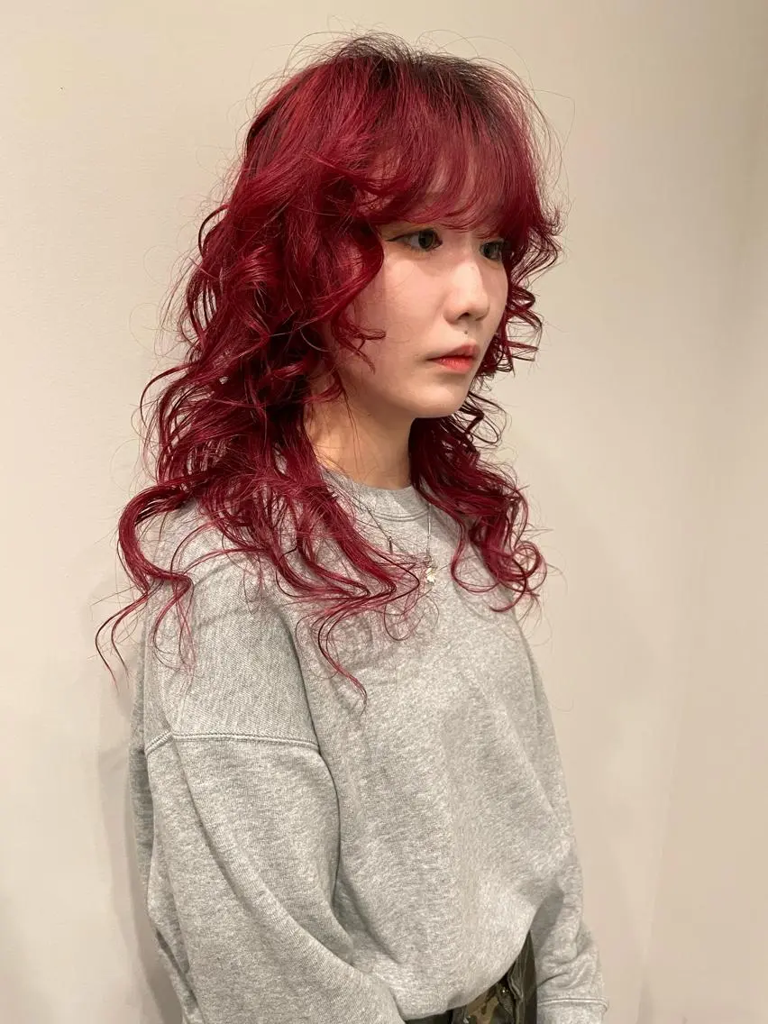 ミディアム カラー カット ヘアカラー トリートメント ブリーチ🫴 ボブ✍️レイヤーのヘアスタイル