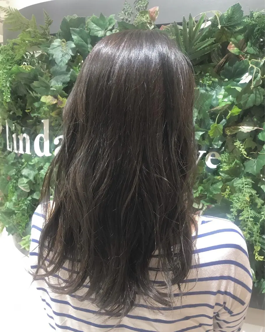 セミロング カラー アッシュ 神奈川大学最寄り白楽 三本松巧のヘアスタイル