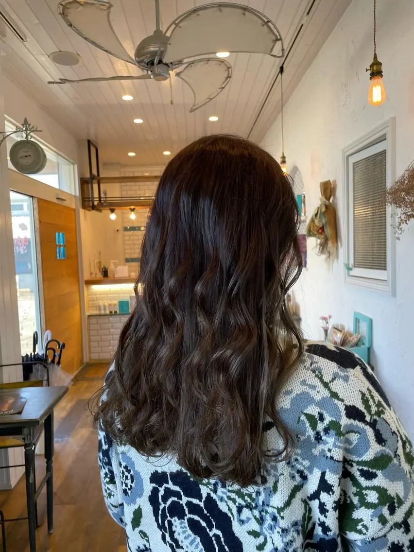 ロング カラー バレイヤージュ ベージュカラー ブリーチ ハイライトカラー 外国人風カラー ヘアカラー 🌸小掛🌸 豊橋外国人風カラーのヘアスタイル