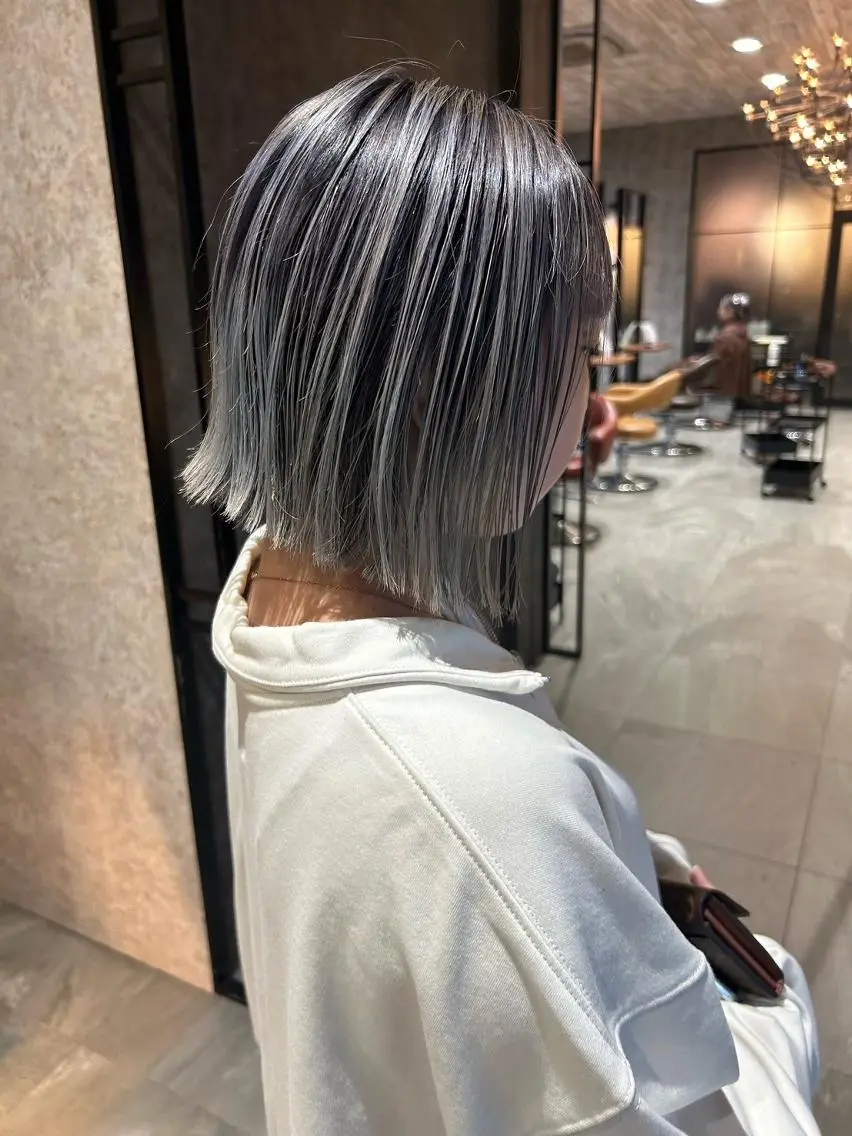 カラー ミディアム バレイヤージュ ブリーチ ダブルカラー ハイライトカラー ハイライト ヘアカラー ハイトーンベージュ 新潟/Manamiのヘアスタイル