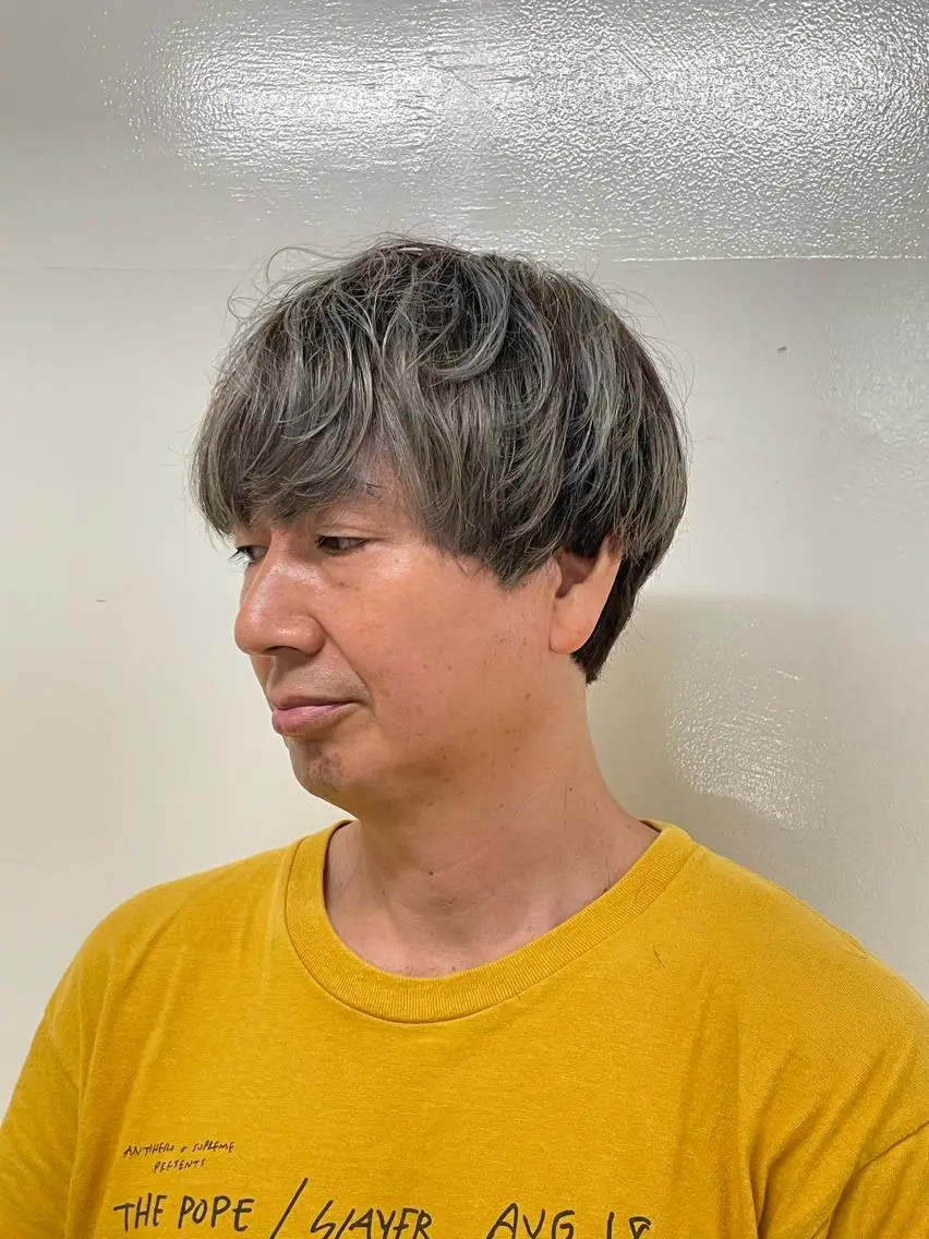 ショート カラー メンズ メンズハイライト ハイライトカラー ハイライト 爲清 葵のヘアスタイル