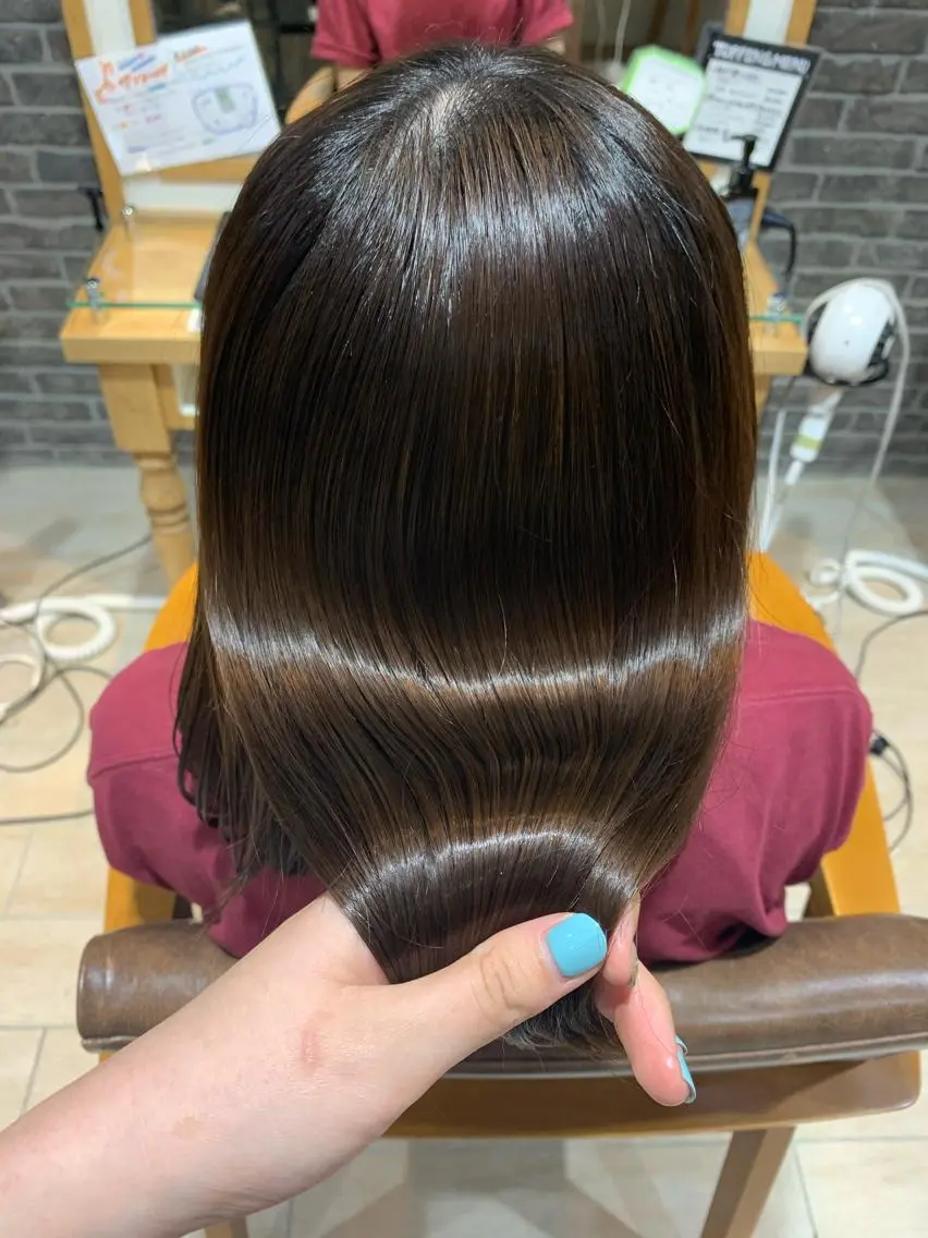 ミディアム 縮毛矯正 Ami 🕊✨のヘアスタイル
