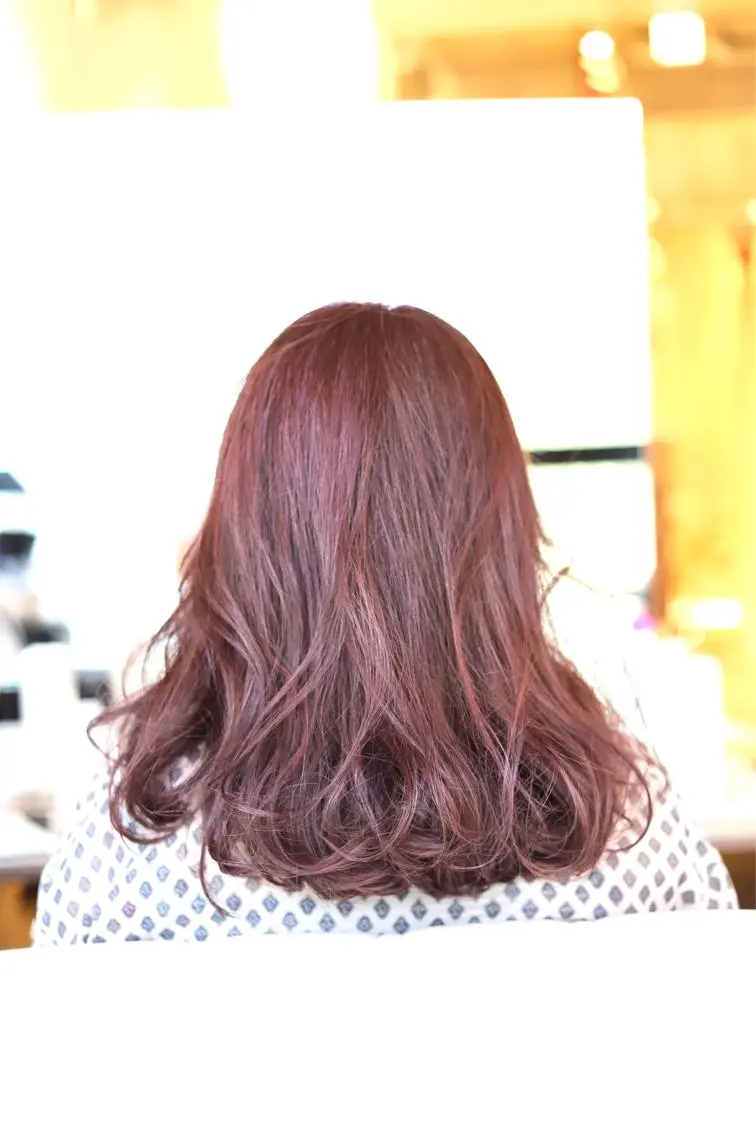 ミディアム カラー グラデーションカラー ピンクカラー バイオレットカラー アドミラルYoshi oのヘアスタイル