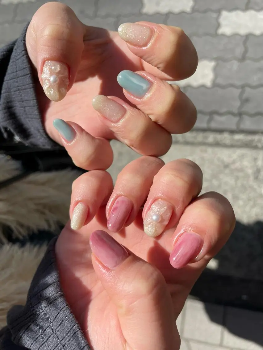 ネイル ブルー ピンク liln nail /NATSUMIのネイルデザイン