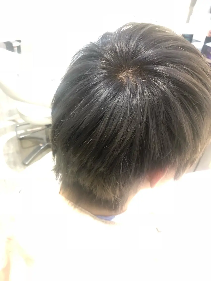 メンズ メンズブリーチ ヘアカラー トリートメント 松佐 ゆかりのヘアスタイル