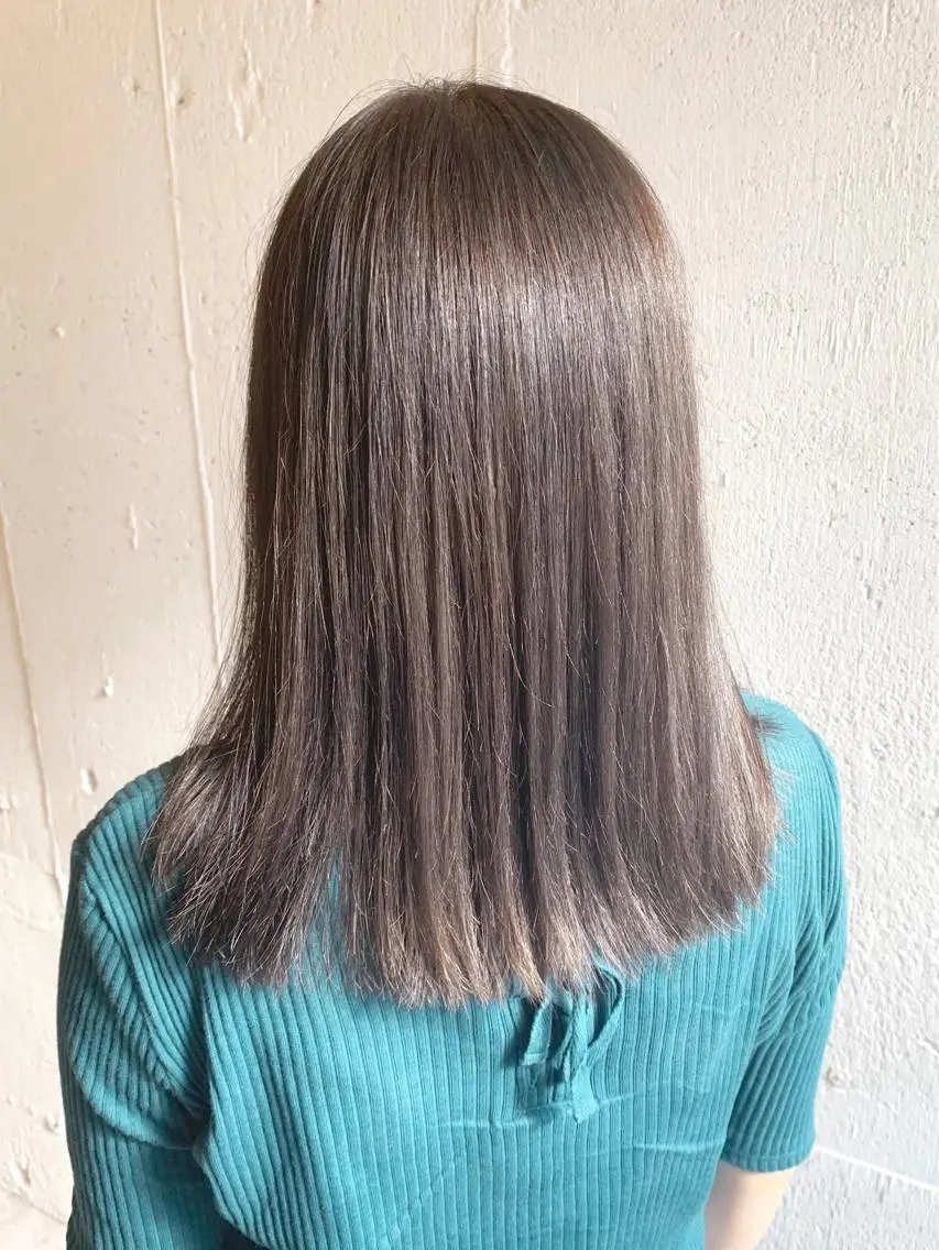 ミディアム カラー ブリーチ グレージュ ヘアカラー レイヤー/大人メンズ パーマ🌀 平島拓也のヘアスタイル