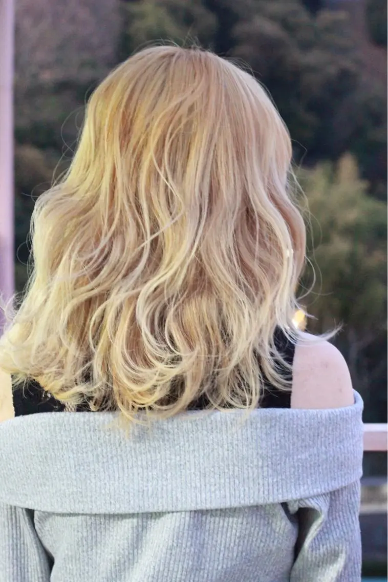 セミロング カラー ベージュカラー ミルクティーベージュ ヘアカラー Viage （ビアージュ）のヘアスタイル