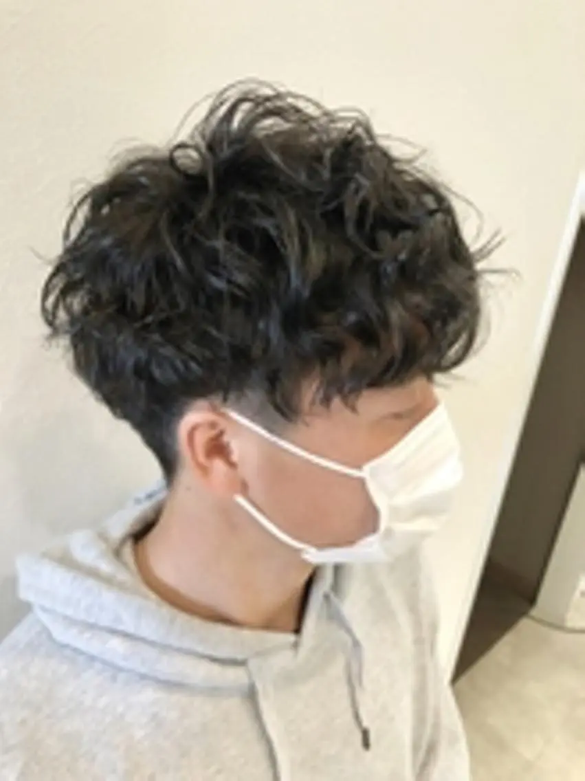 メンズ パーマ マッシュ メンズパーマ 刈り上げ スパイラルパーマ ARCH FREE予約のヘアスタイル