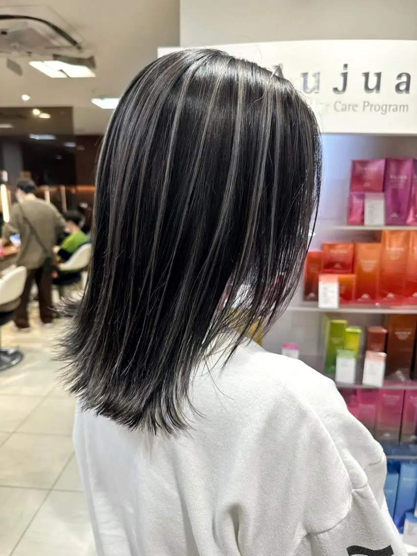 ミディアム カラー ブリーチ指名No.1 Daikiのヘアスタイル