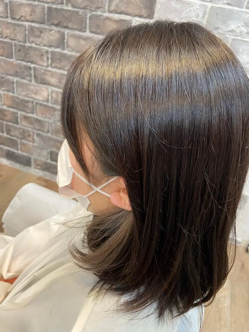 ロング カラー 渡辺 ゆみのヘアスタイル