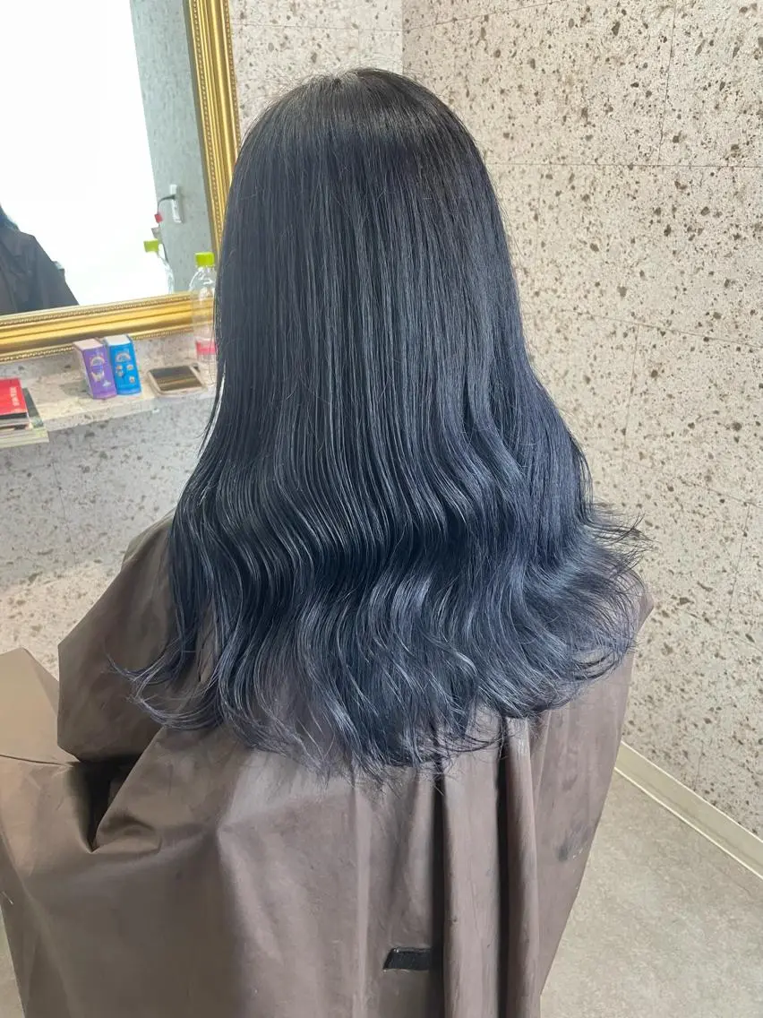 ロング カラー ヘアカラー トリートメント SHOTO ハイトー ン/ブロンドカラーのヘアスタイル