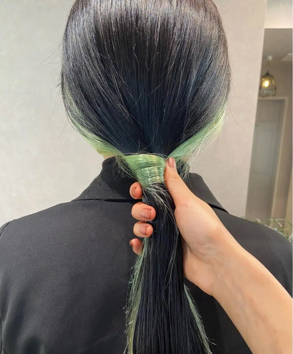 ロング カラー ミント ミントグリーン ヘアセット🎀パーマ Tsubasaのヘアスタイル