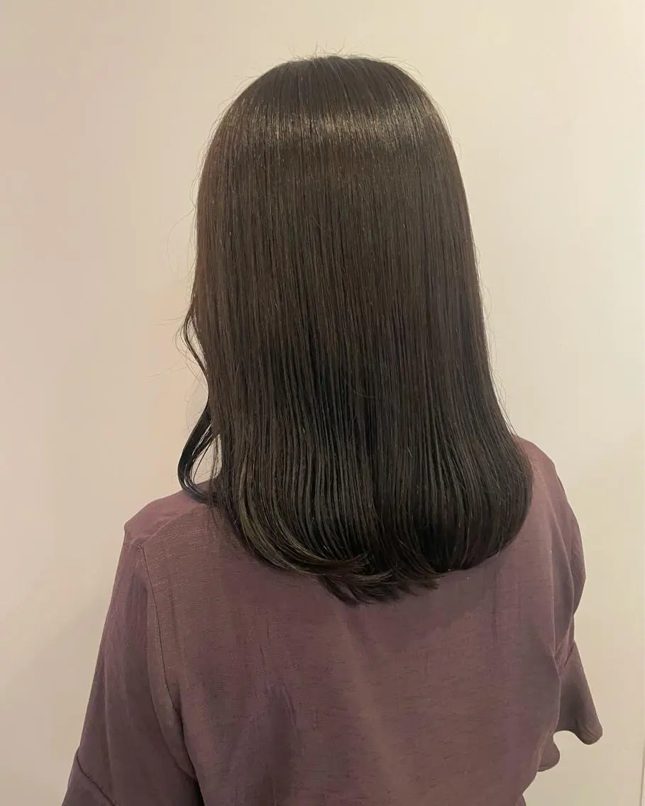 セミロング カラー Sana 🦢のヘアスタイル