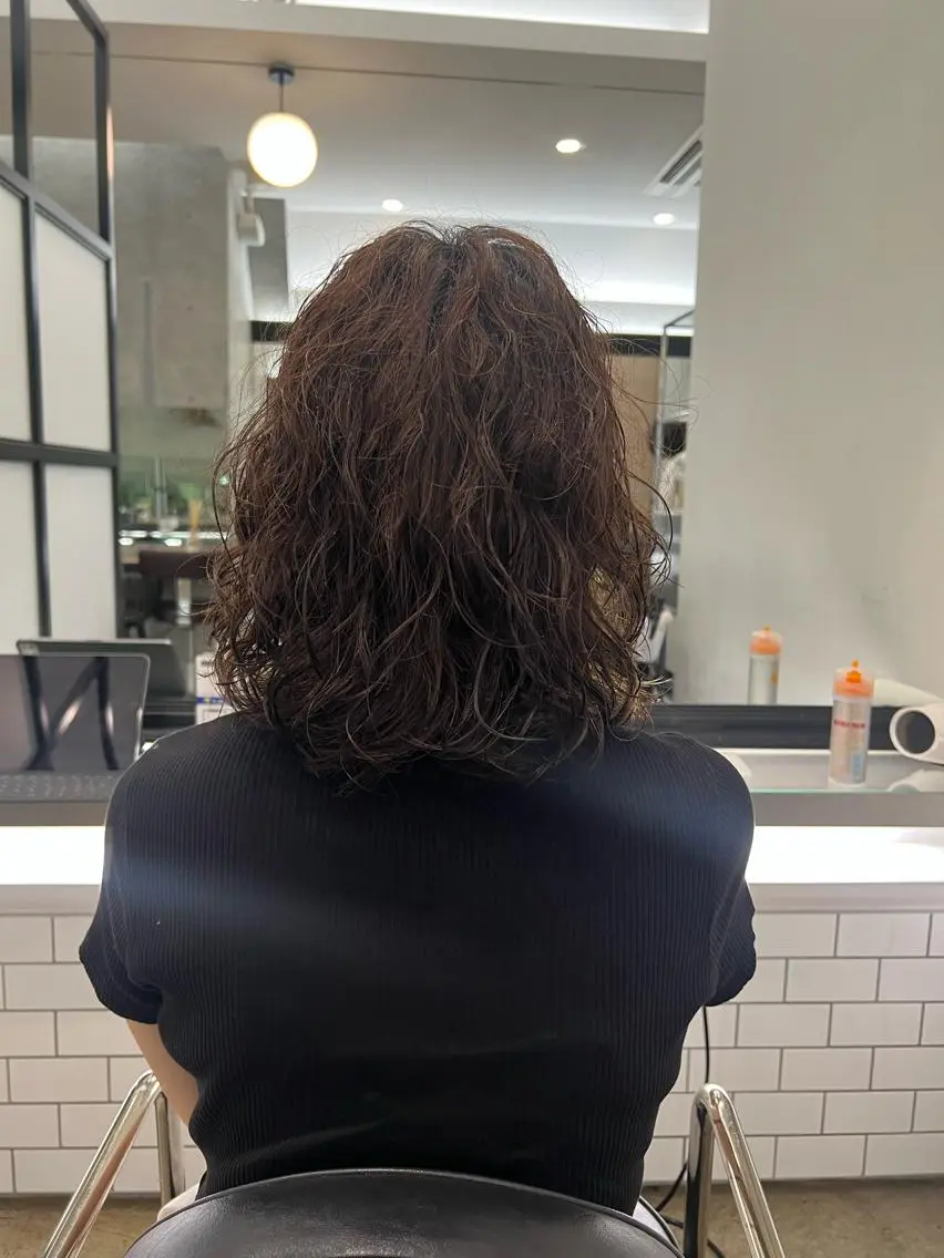ミディアム パーマ カット パーマ くせっ毛カット タツヤのヘアスタイル