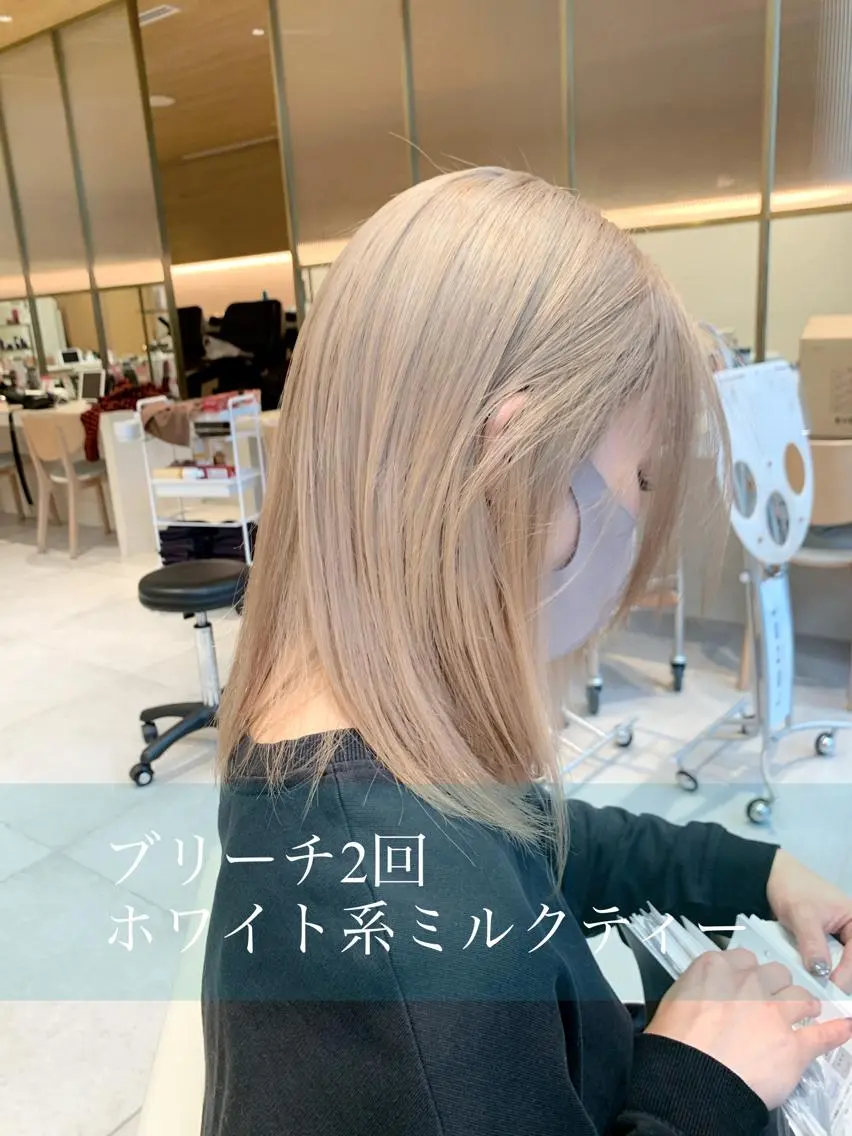 ミディアム カラー ベージュカラー 透明感カラー グレージュ ボブ ヘアカラー トリートメント ヘアセット レイヤー専門家 ダブルカラー修のヘアスタイル
