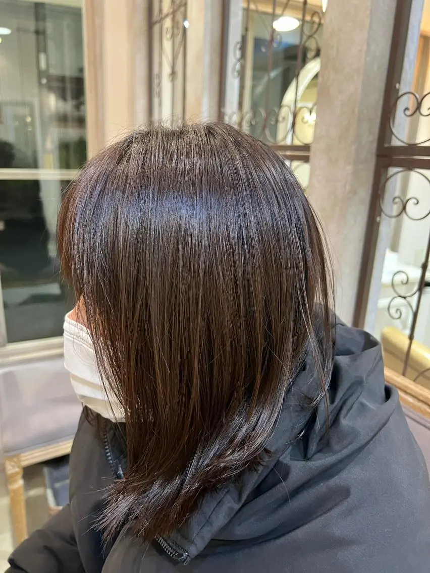 カラー ひがし はるなのヘアスタイル
