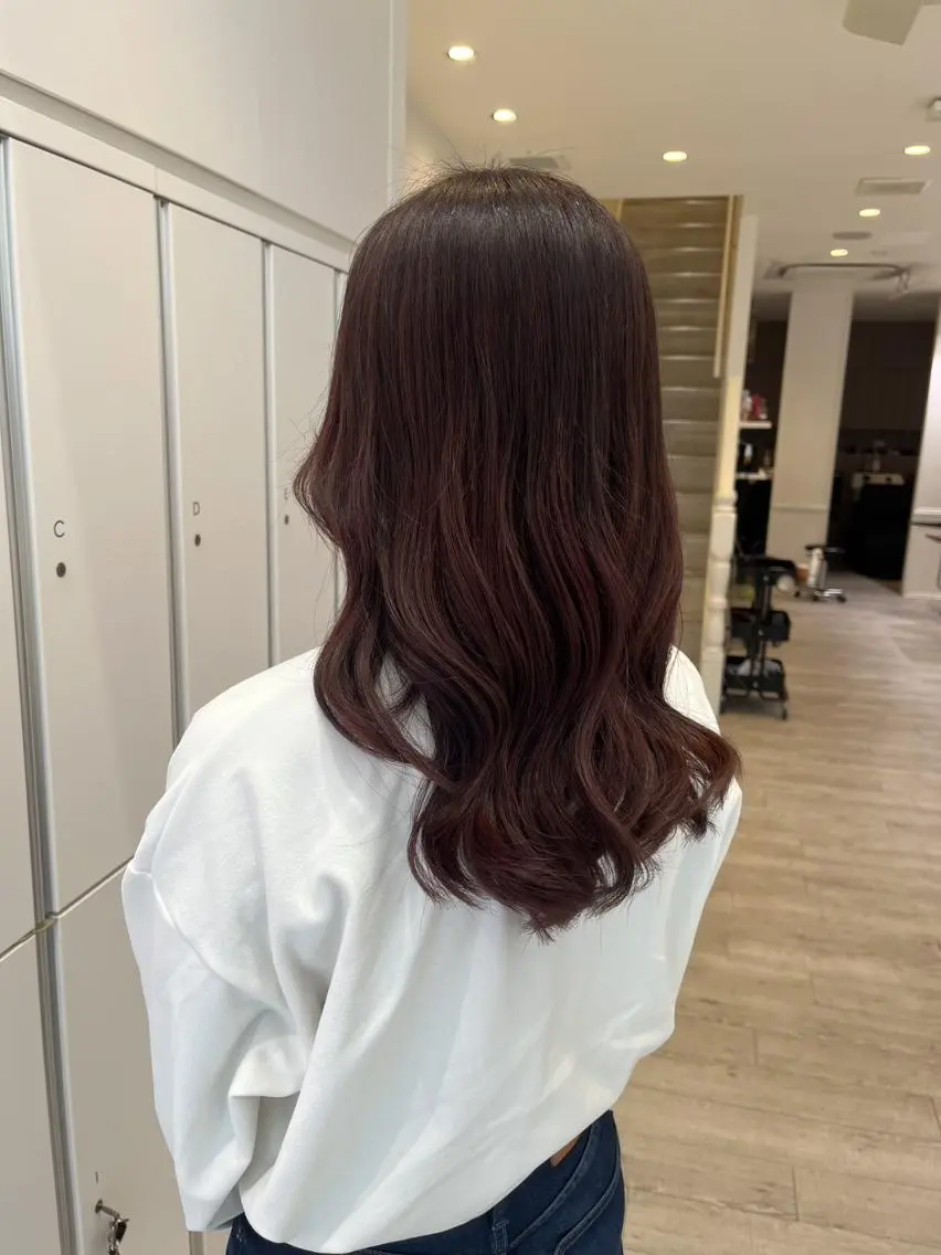 セミロング ヘアカラー 武内 飛雄馬のヘアスタイル